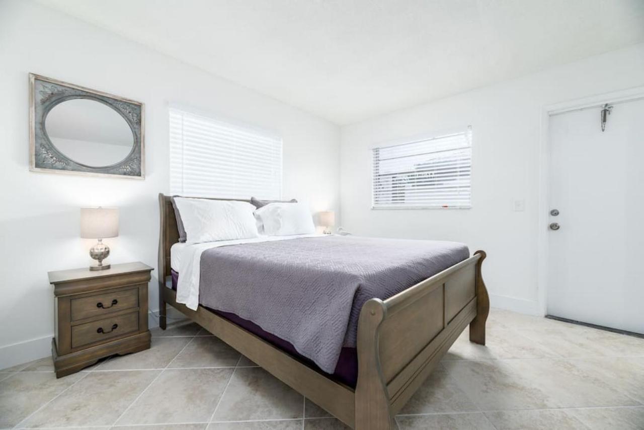 Heart Of Wilton 1 Recently Remodeled * Fort Lauderdale